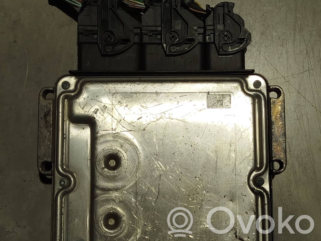 Renault Kangoo II Engine control unit/module 
