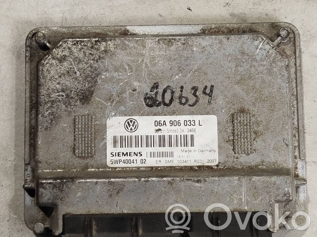 Audi A3 S3 8P Engine control unit/module 