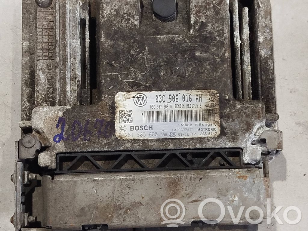 Volkswagen Golf VI Engine control unit/module 