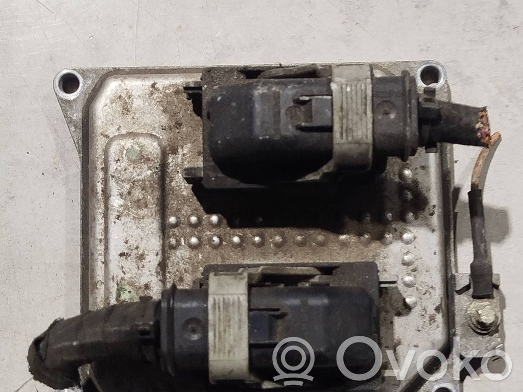 Opel Astra H Engine control unit/module 