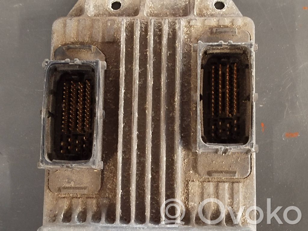 Opel Astra H Engine control unit/module 