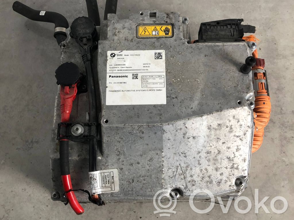 BMW i4 Voltage converter inverter 