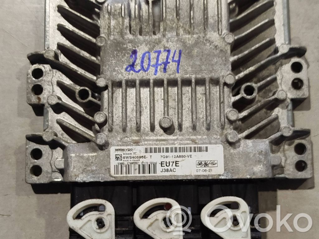 Ford Galaxy Engine control unit/module 