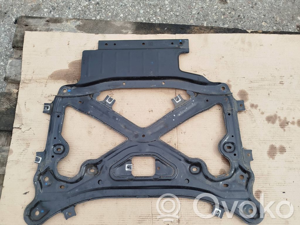 Audi Q7 4M Front subframe 