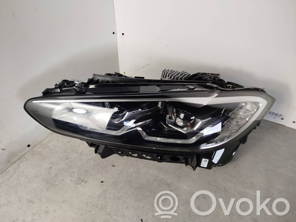 BMW i4 Headlight/headlamp 