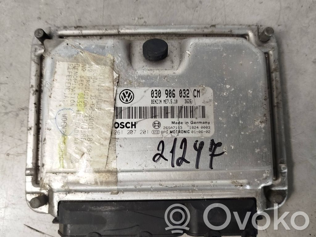 Volkswagen Polo Engine control unit/module 