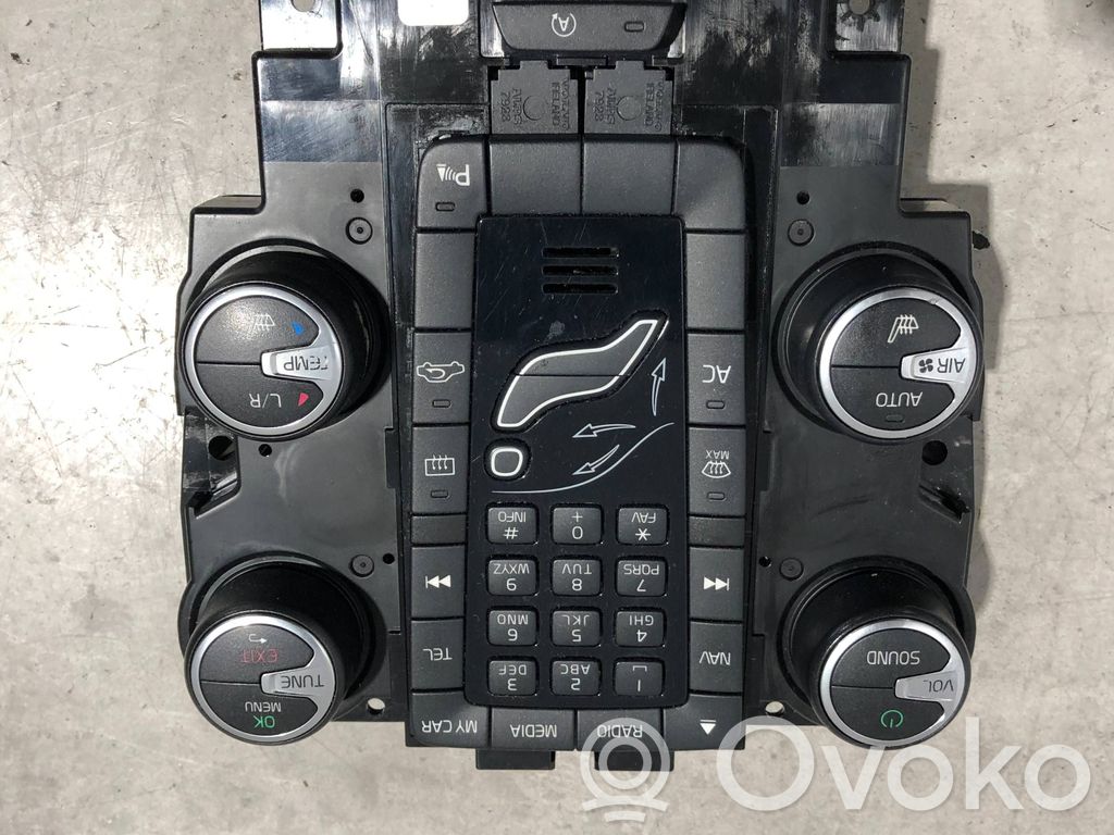 Volvo V40 Climate control unit 