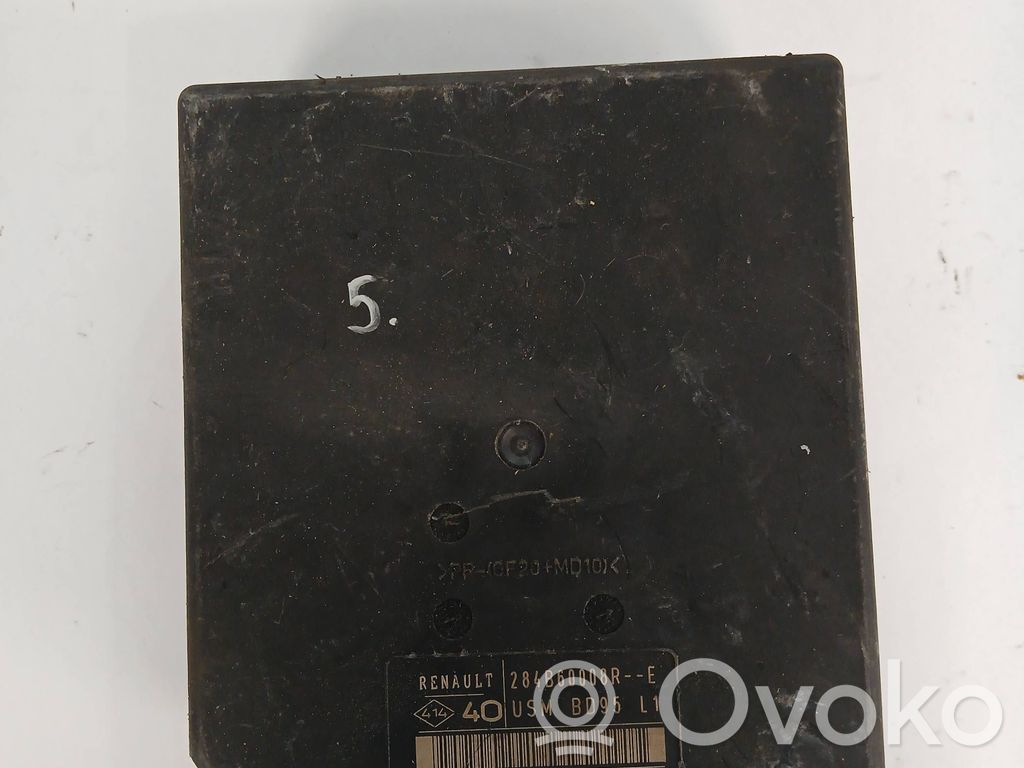 Renault Megane III Fuse module 