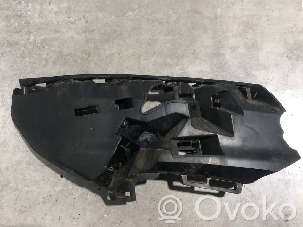 Volvo V60 Front bumper mounting bracket 