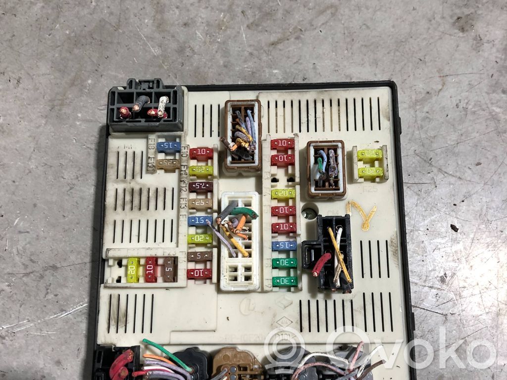 Renault Megane III Fuse module 