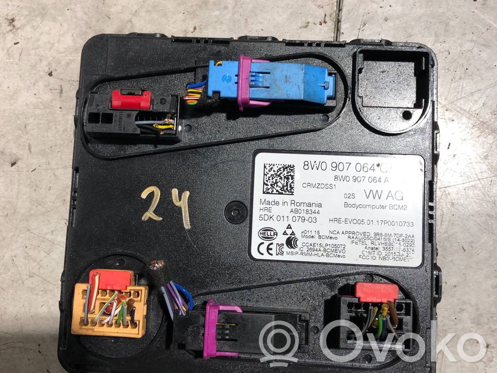 Audi A4 S4 B9 Comfort/convenience module 