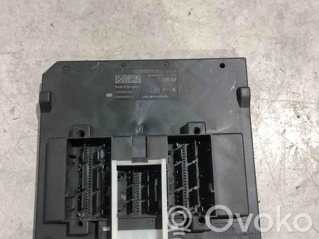 Volkswagen Golf VI Comfort/convenience module 