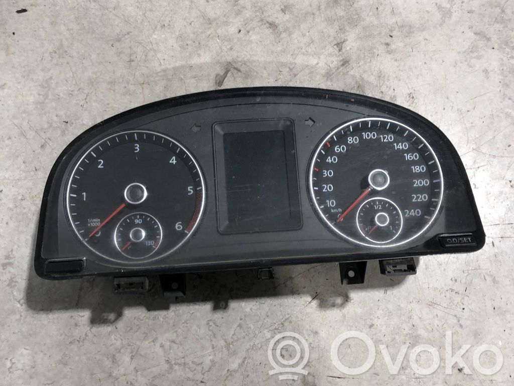 Volkswagen Caddy Spidometrs (instrumentu panelī) 