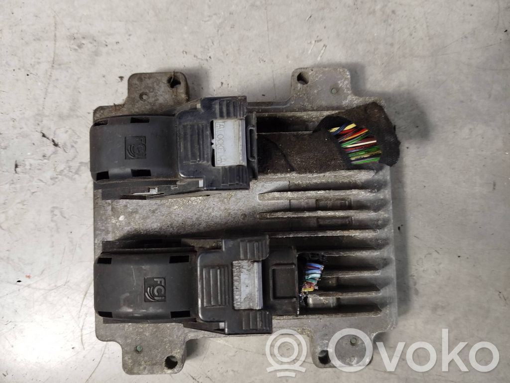 Opel Astra J Engine control unit/module 