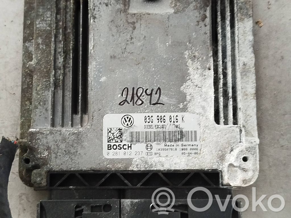 Skoda Octavia Mk2 (1Z) Engine control unit/module 