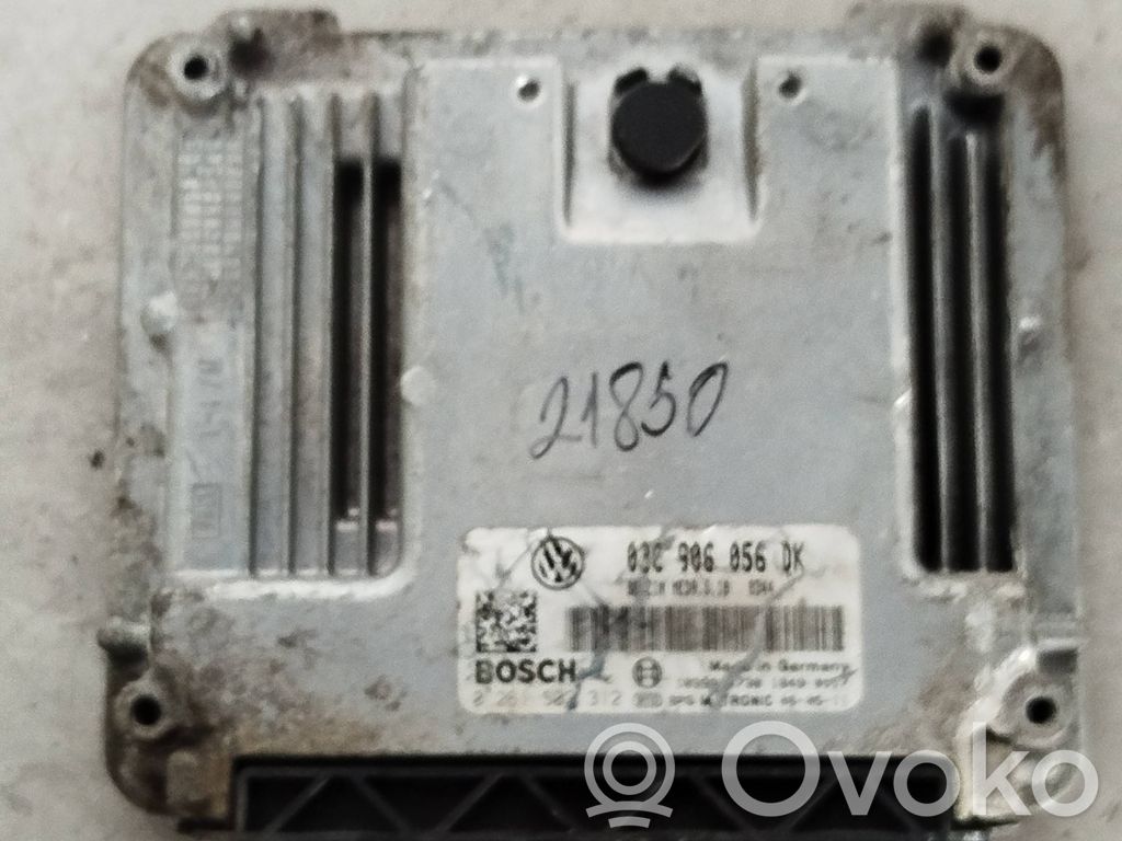 Skoda Octavia Mk2 (1Z) Engine control unit/module 