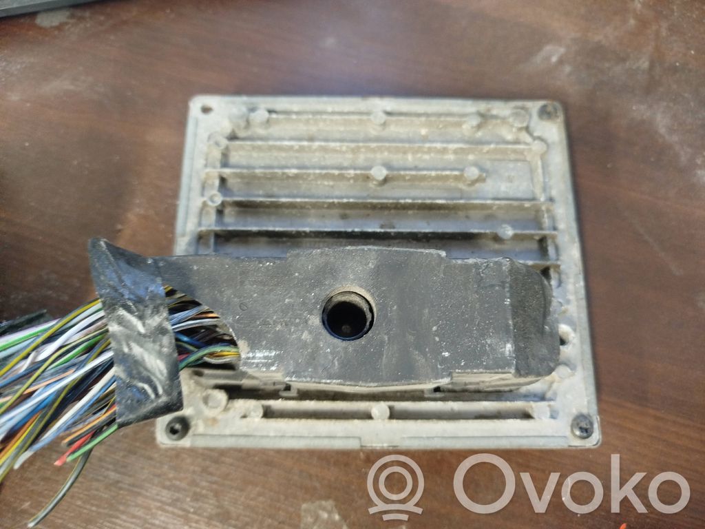 Ford Focus Engine control unit/module 
