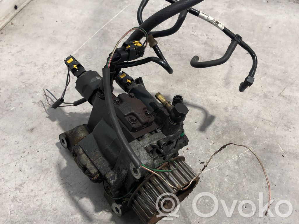 Nissan Juke I F15 Fuel injection high pressure pump 