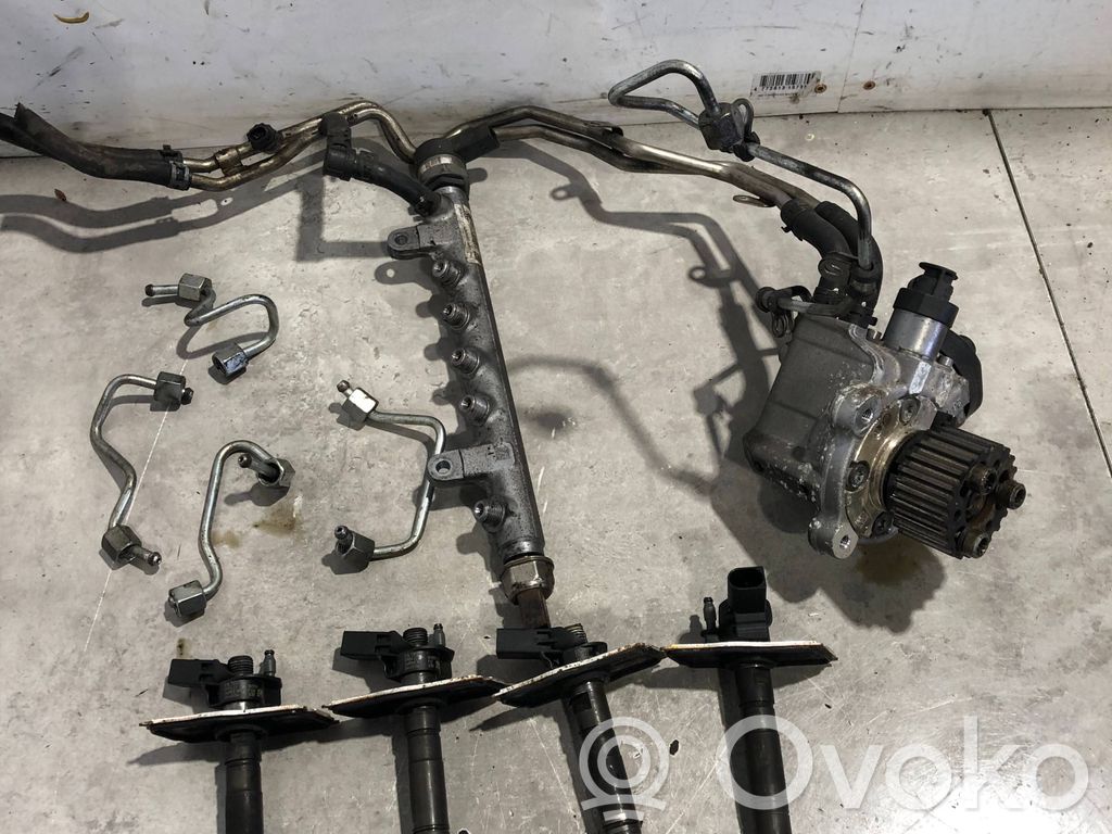 Volkswagen PASSAT B6 Zestaw układu wtrysku paliwa 