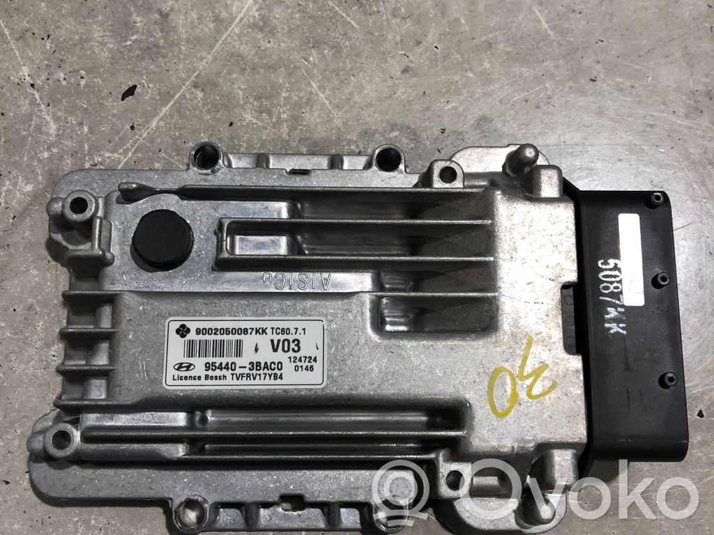 Hyundai i40 Gearbox control unit/module 