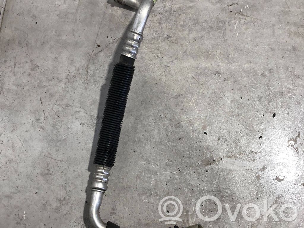 Ford Transit Courier Tuyau de climatisation 