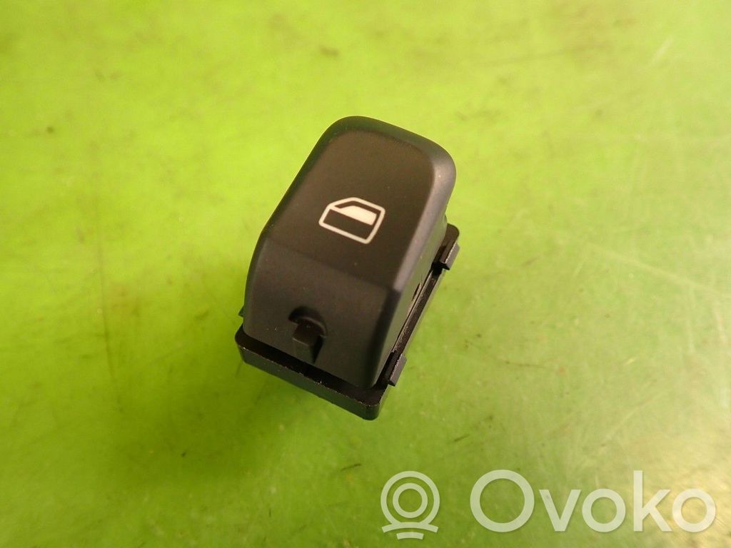Audi A1 Quarter vent window switch 