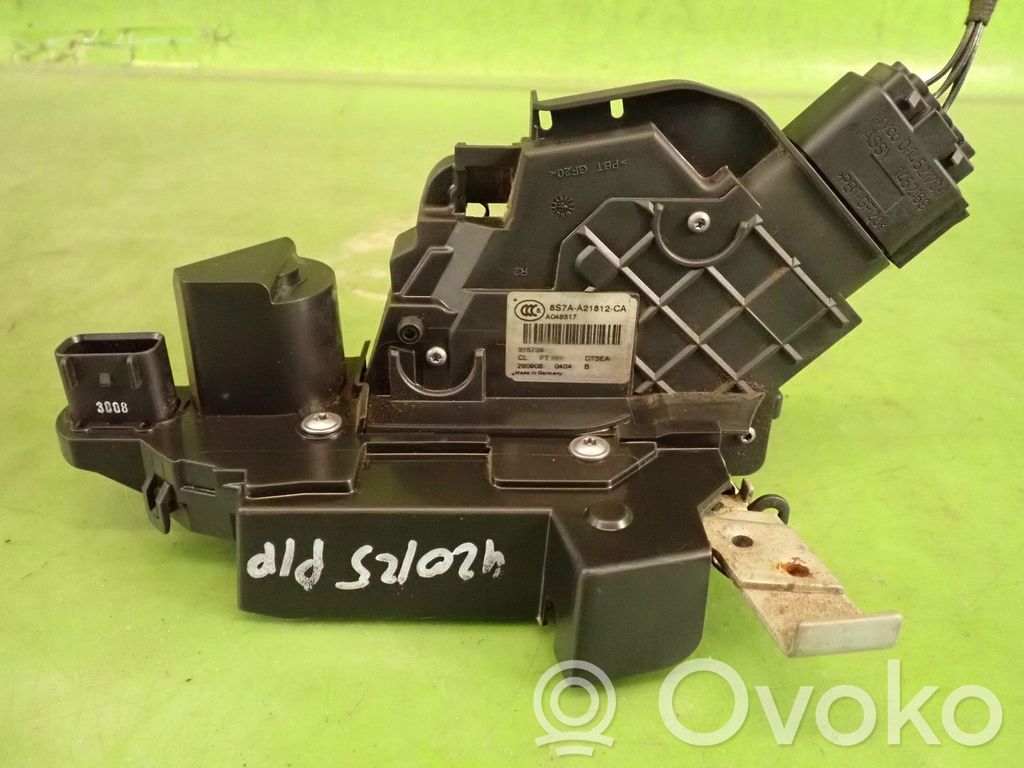 Ford Mondeo Mk III Priekšpusē slēdzene 