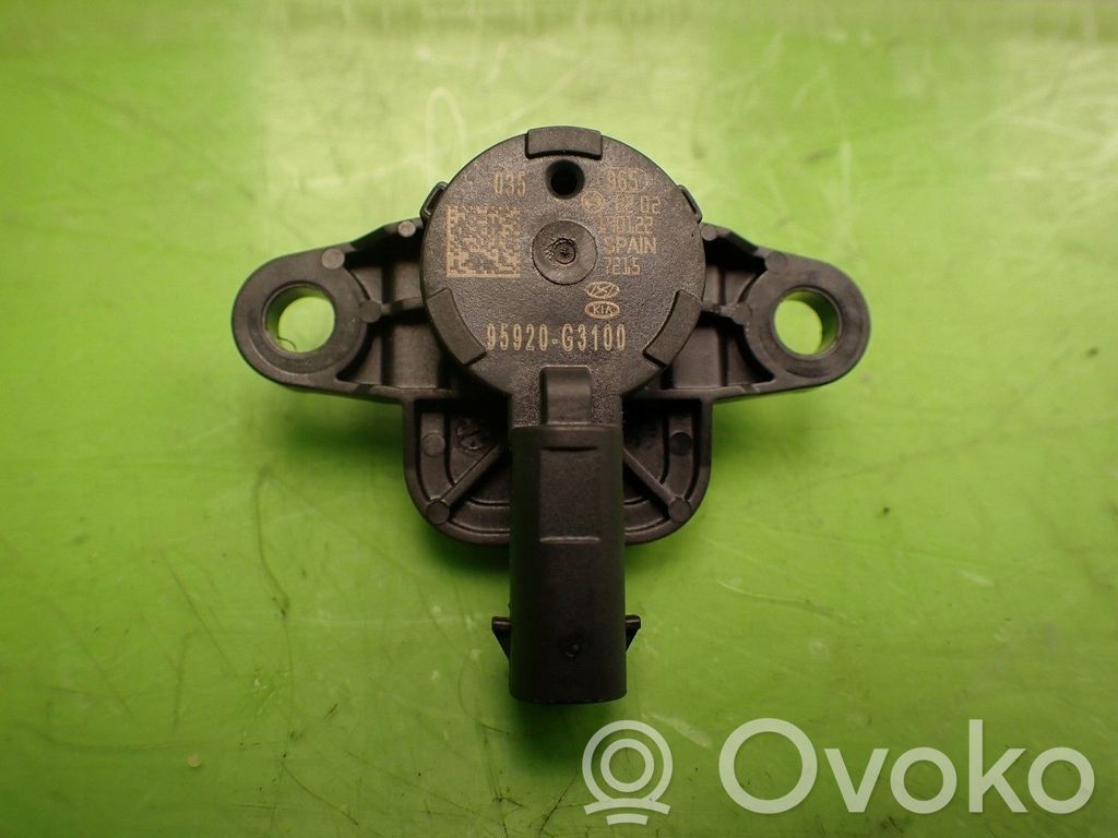 Hyundai i30 Sensor impacto/accidente para activar Airbag 