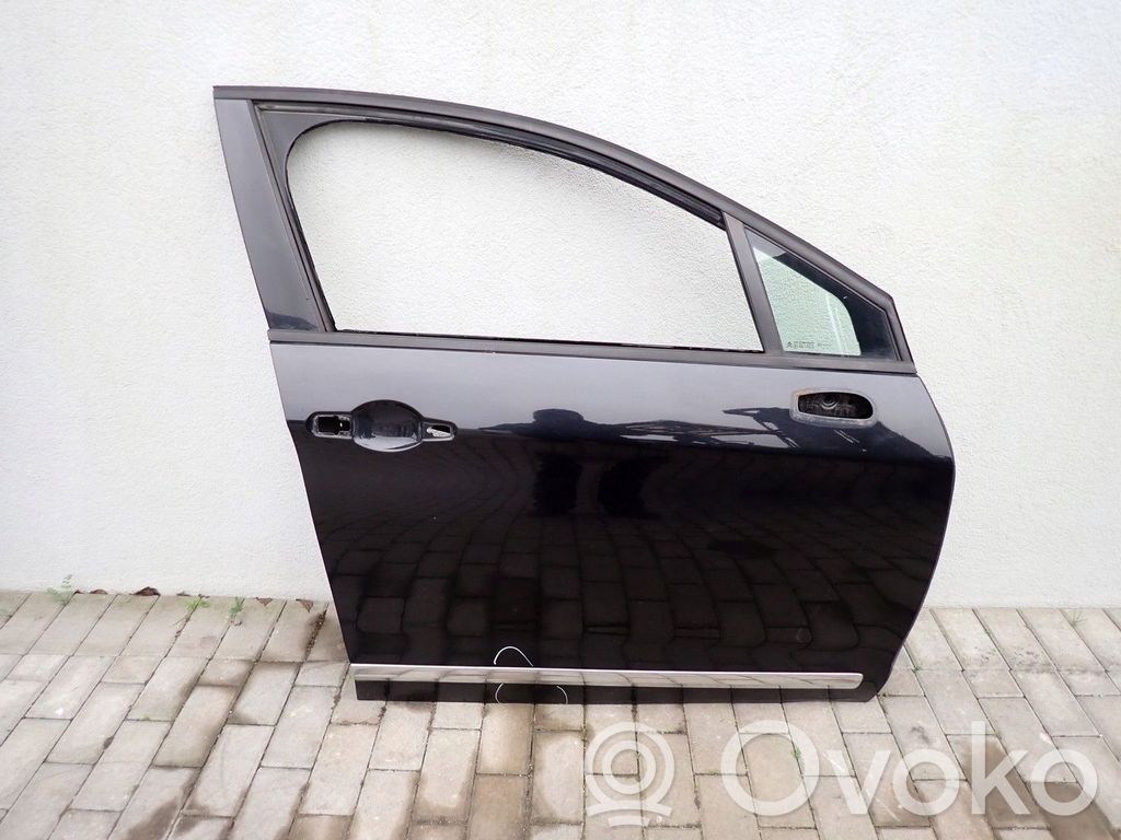 Front door   KTVD