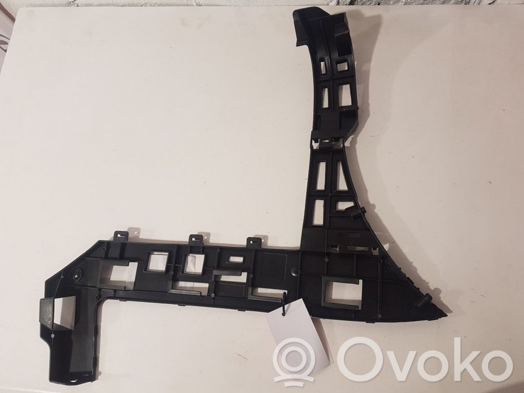 Volkswagen PASSAT B6 Soporte de montaje del parachoques trasero 