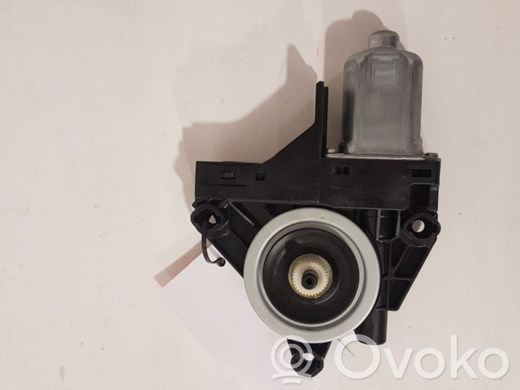 Volvo V60 Asa reguladora de la puerta trasera 