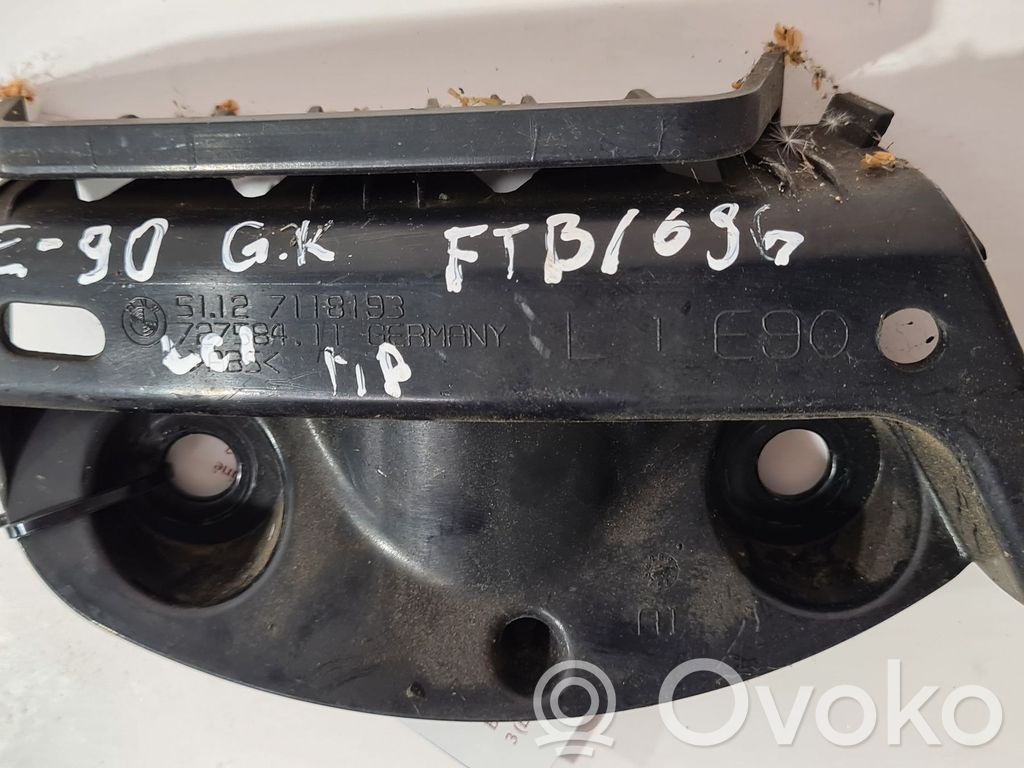 BMW 3 E90 E91 Rear bumper mounting bracket 