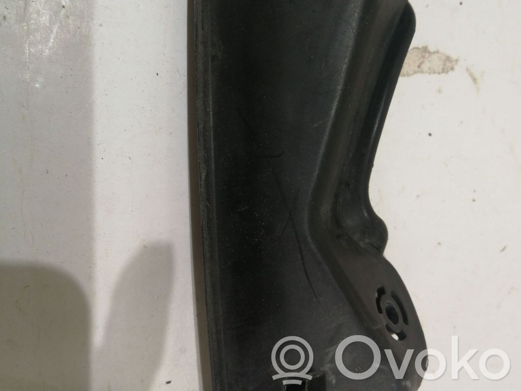 Volkswagen PASSAT B6 Front bumper mounting bracket 