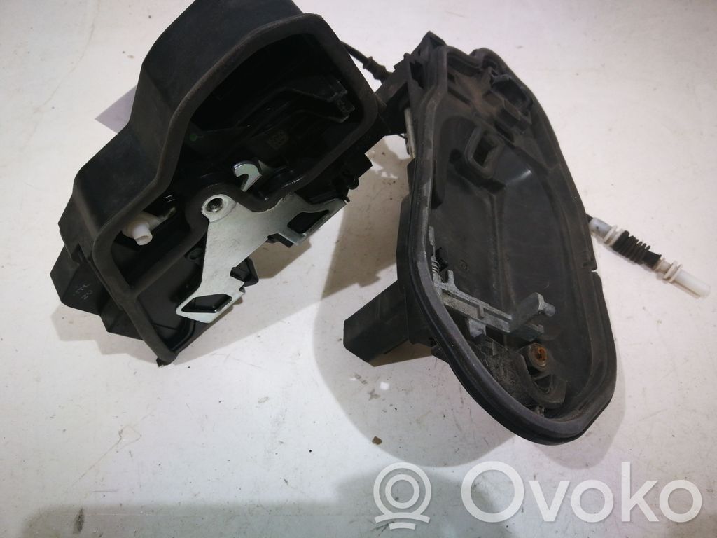 BMW 5 E60 E61 Cerradura de puerta trasera 