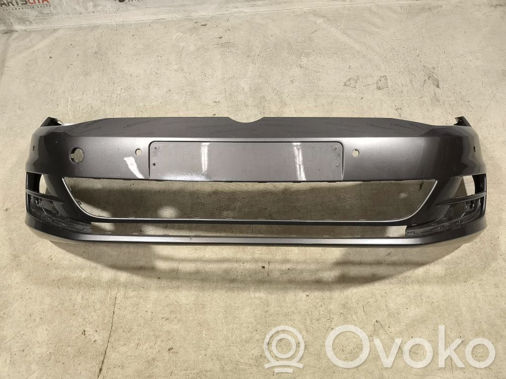 Volkswagen PASSAT B8 Zderzak przedni 