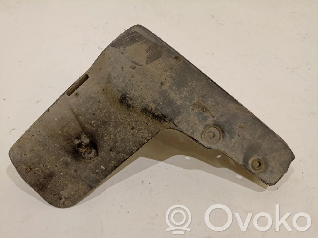 Subaru Outback Front mudguard 