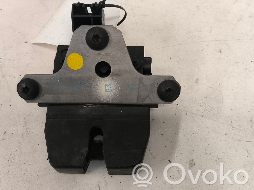 Ford C-MAX II Loading door lock 