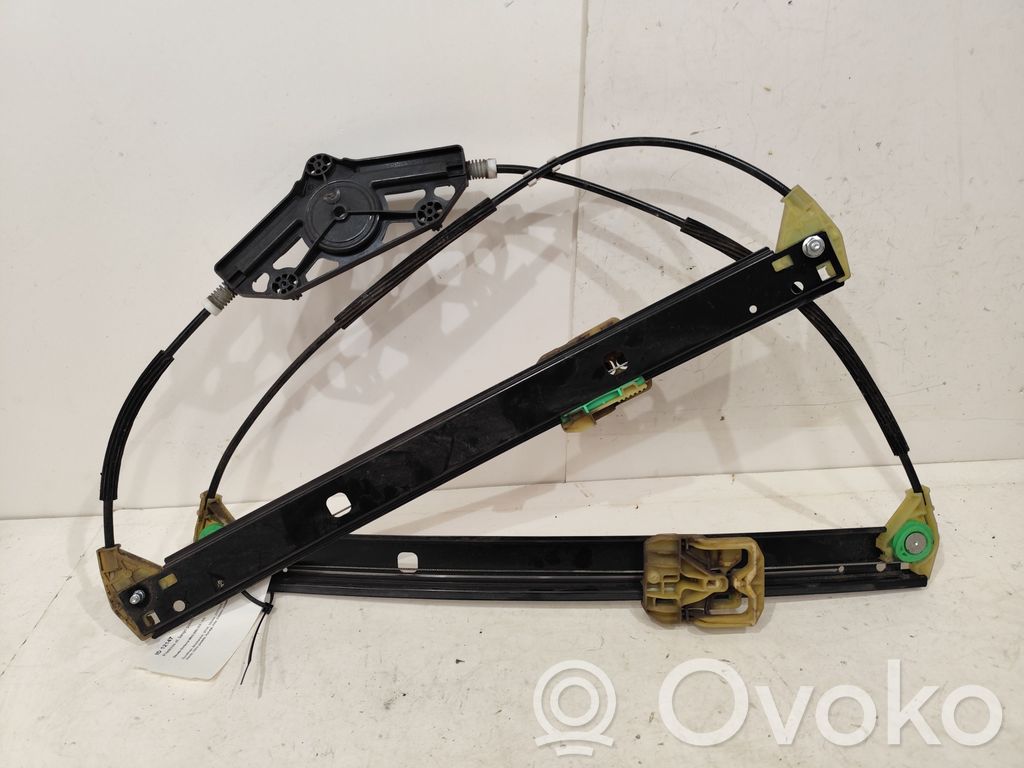 Skoda Octavia Mk3 (5E) Mechanizm podnoszenia szyby przedniej bez silnika 