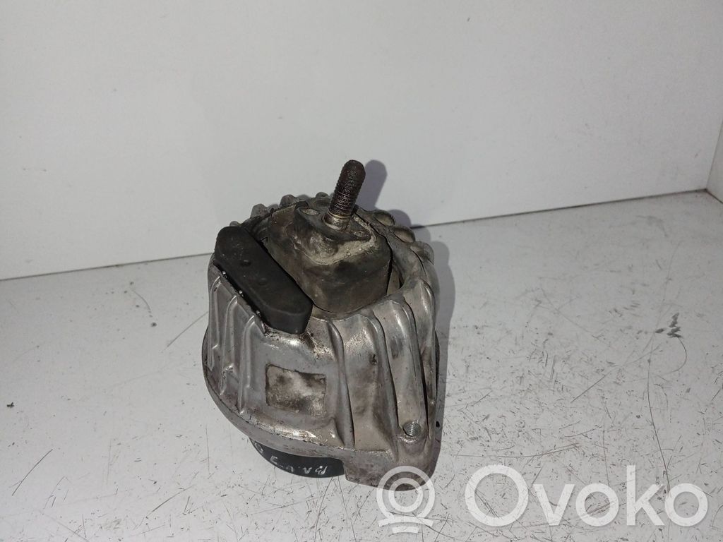 Engine mount bracket   139811
