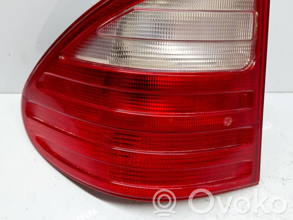 Mercedes-Benz E W210 Rear/tail lights 