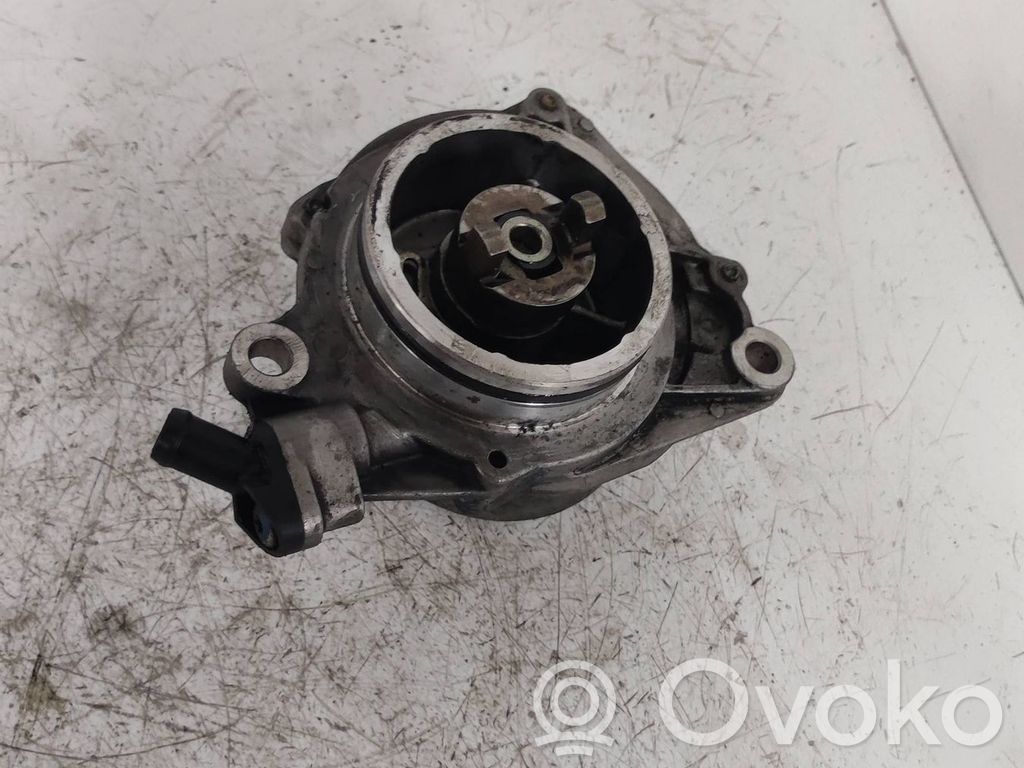 BMW 5 E39 Bomba de vacío 