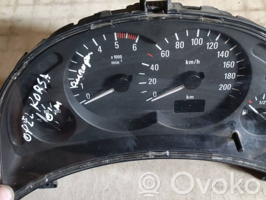Opel Corsa C Speedometer (instrument cluster) 