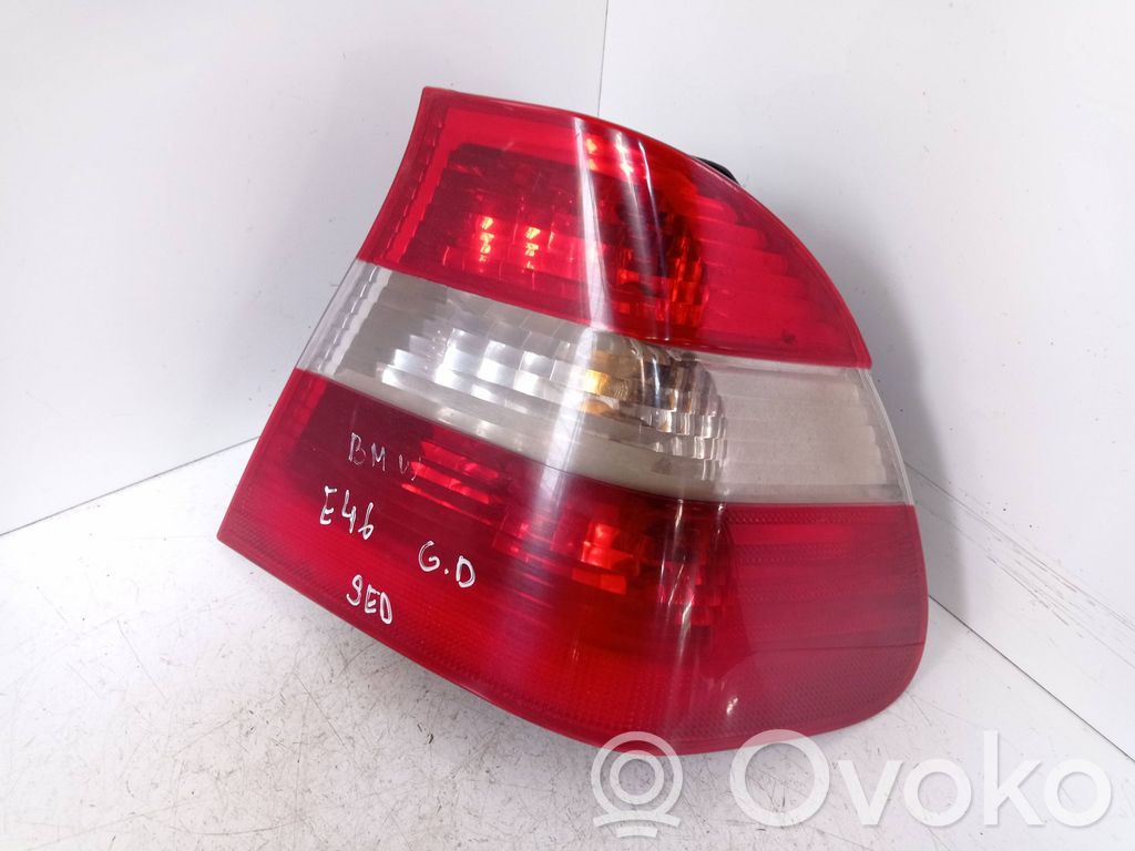 Rear/tail lights   6910532