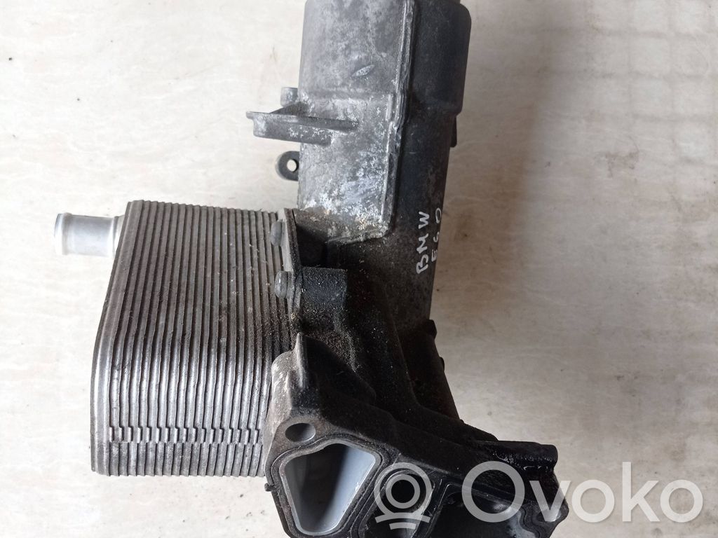 Engine oil radiator