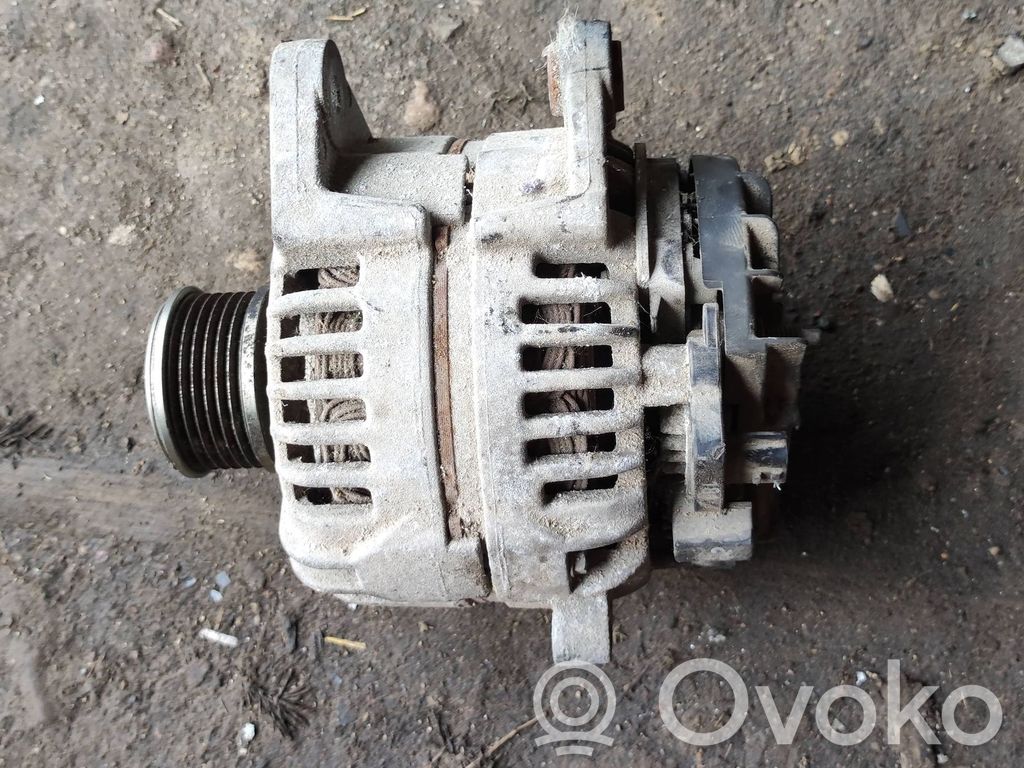 Renault Clio III Ģenerators 