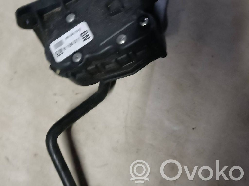 Opel Astra H Pedał gazu / przyspieszenia 