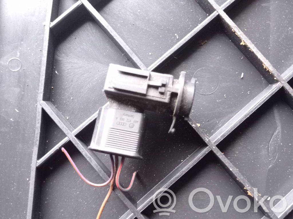 Audi A6 S6 C6 4F Air quality sensor 