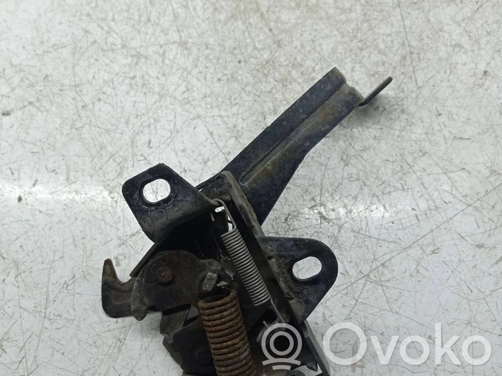 Engine bonnet/hood lock/catch