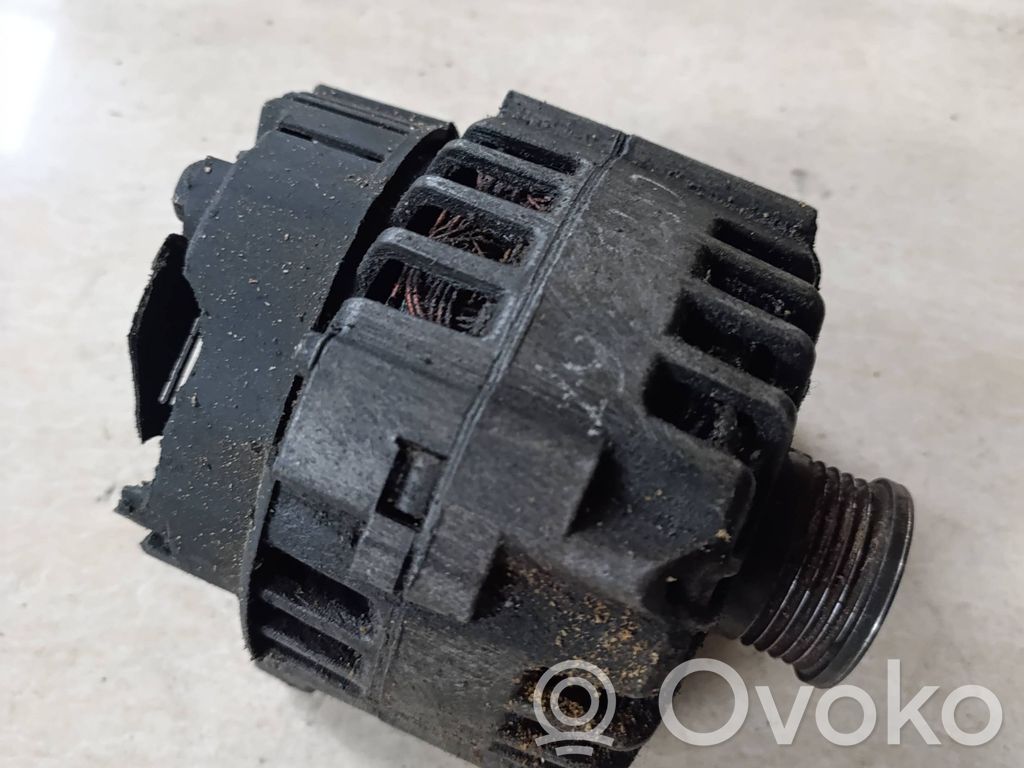 Renault Clio II Ģenerators 