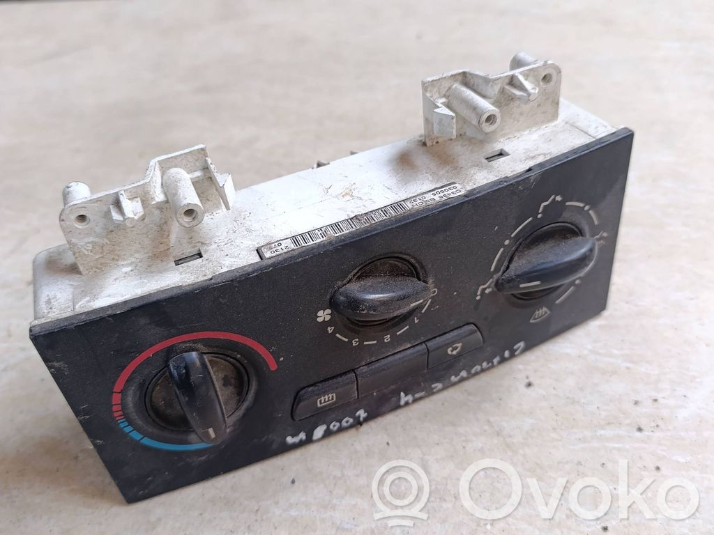 Citroen C4 I Climate control unit 